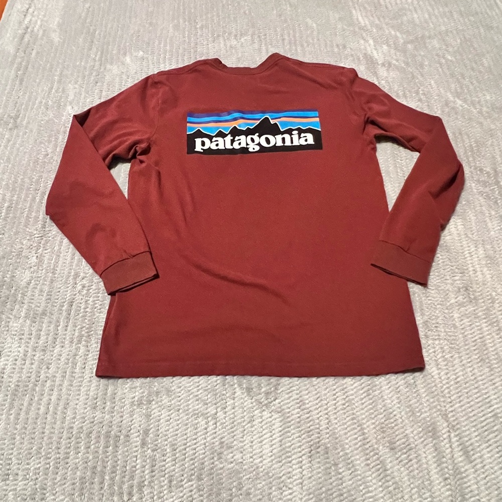 Patagonia long sleeve shirt